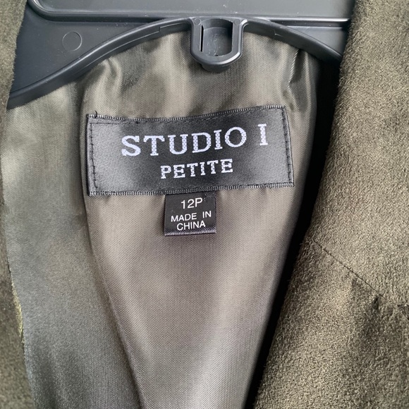 Studio 1 (12P) suede olive green coat - Picture 5 of 7